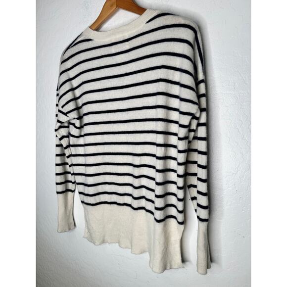 Cynthia Rowley Size XL Striped Cream Cashmere Crew Neck Sweater Luxury Softness - Picture 4 of 5